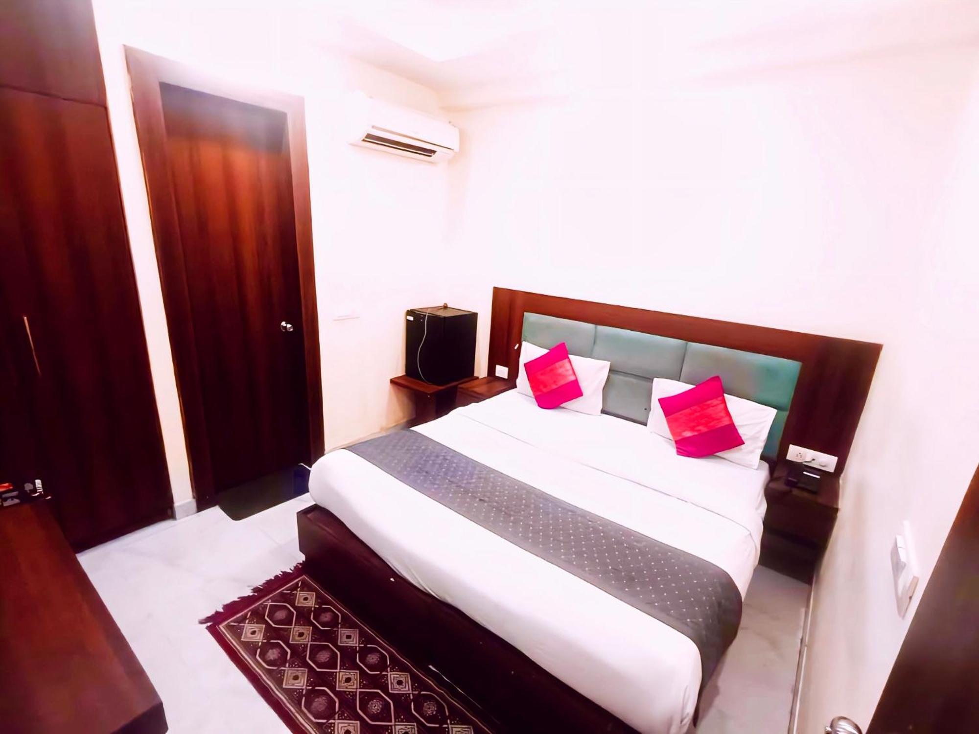 Hotel Shiva International Near By Igi Airport Nowe Delhi Zewnętrze zdjęcie